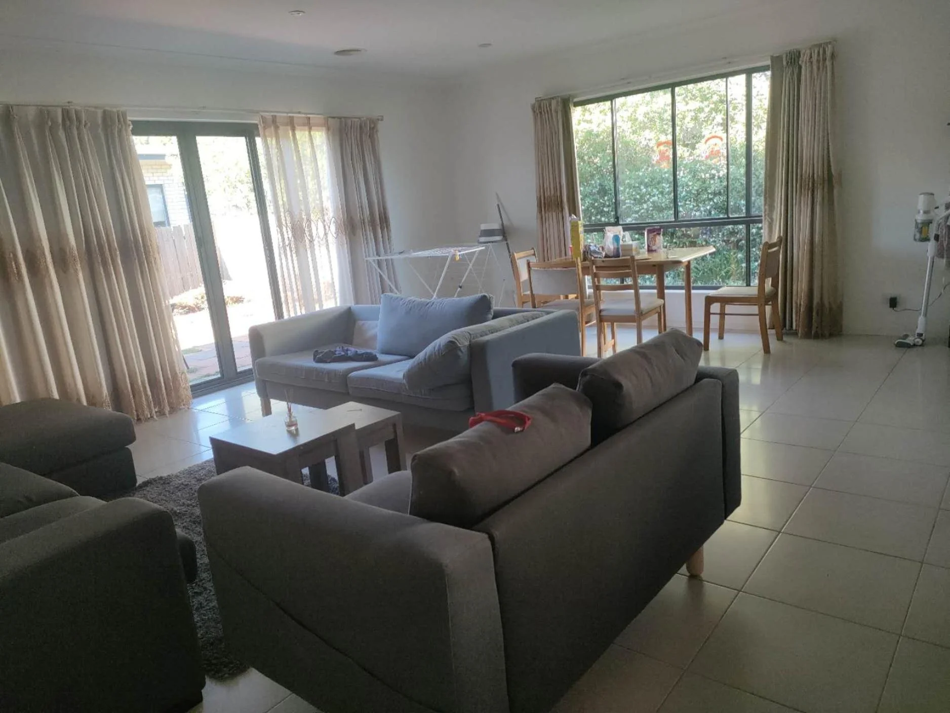 Franklin House 1个次卧出租 – 适合有车人士 （180/周）