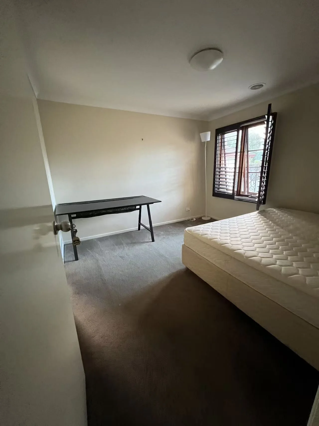 【GLEN WAVERLEY】豪华大别墅 套房带卫浴出租 包BILL